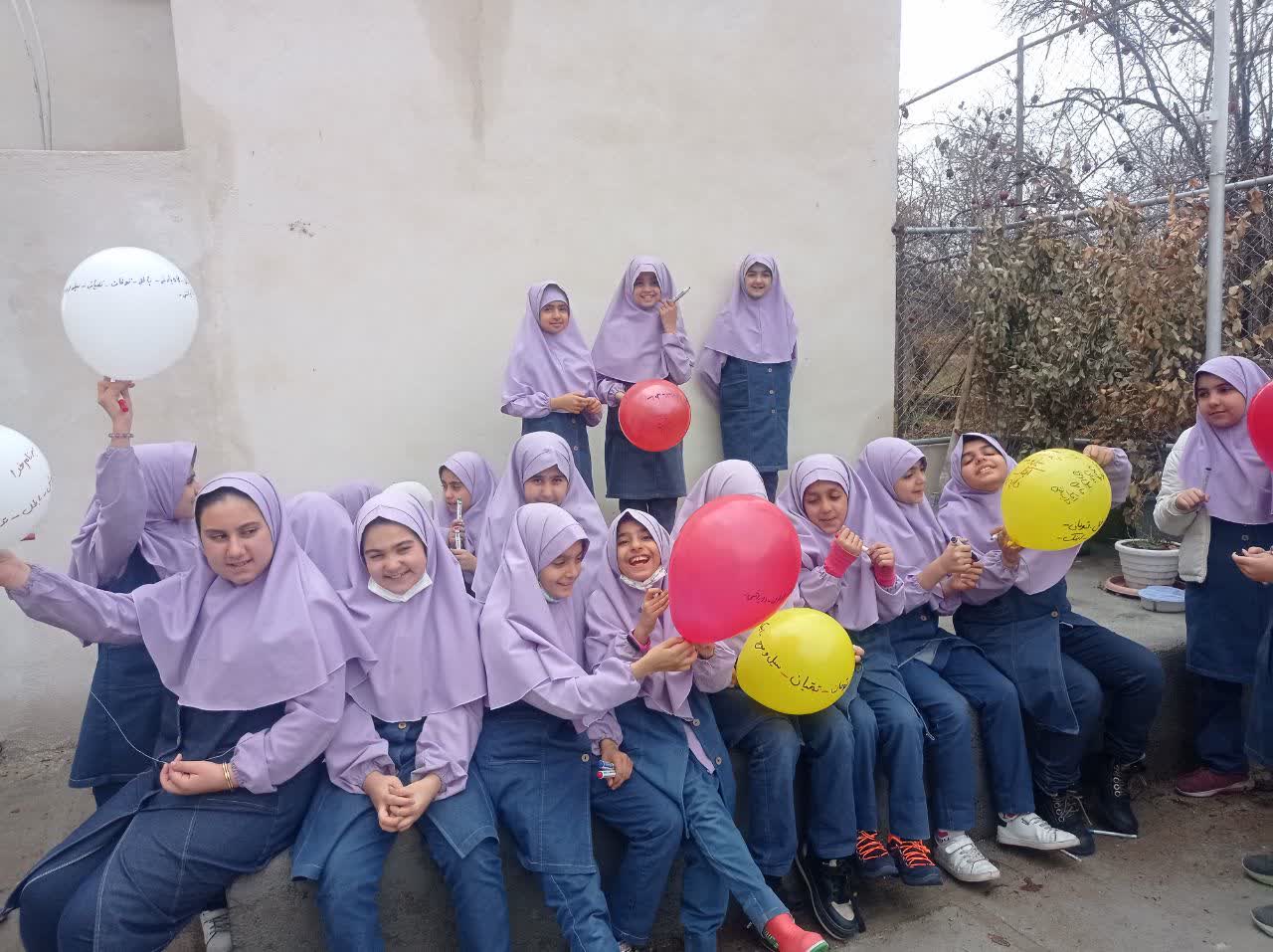 فعالیتهای کلاس چهارم سرکار خانم جاوید
